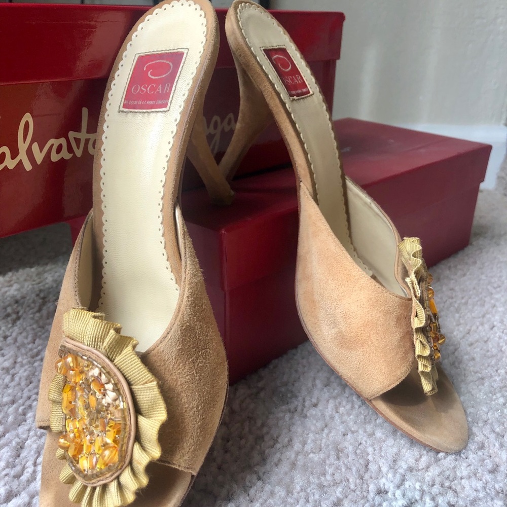 Oscar De La Renta slide
